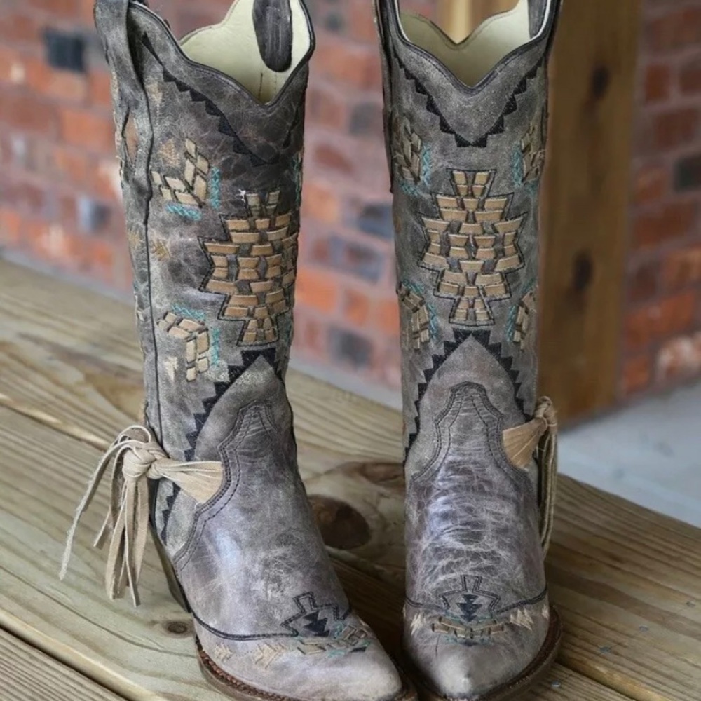 Brand NEW Corral Boots Cango Tobacco 6.5